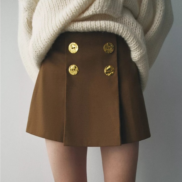 Zara Dresses & Skirts - Zara button detail mini skirt